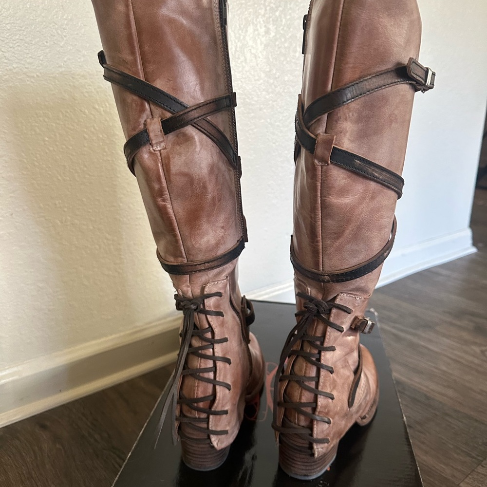 Freebird Women's Cassius Boots Beige - Picture 3 of 9